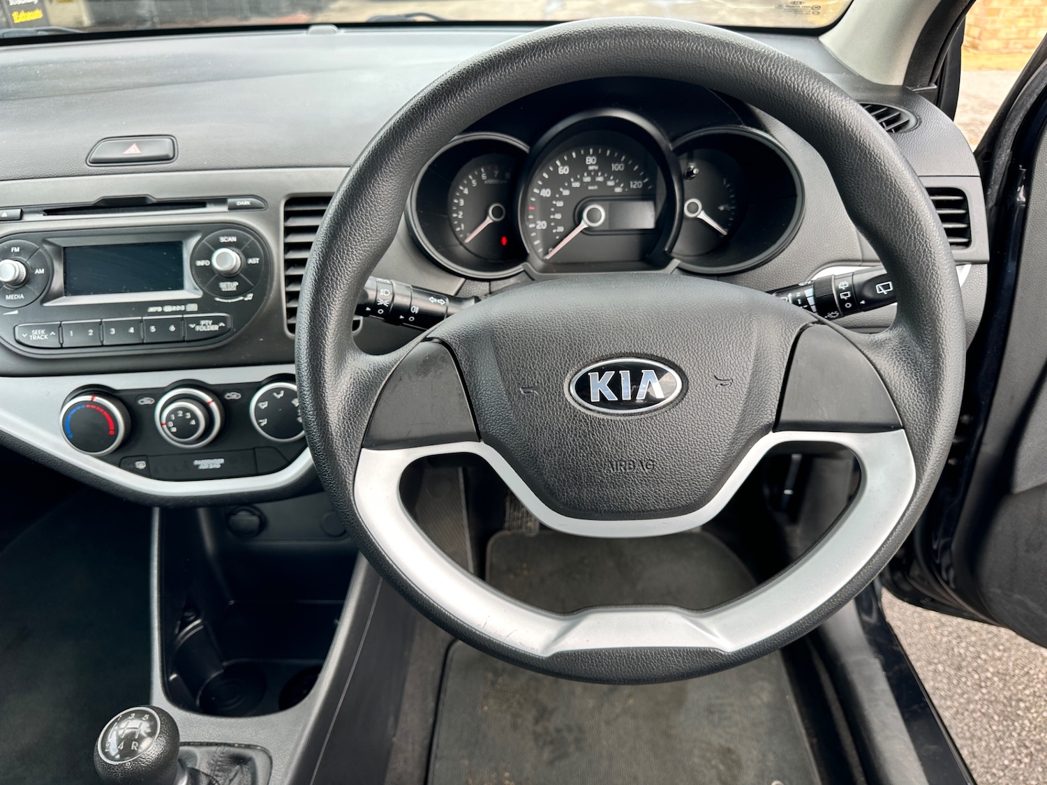 Used Kia Picanto 2013 for sale - 76834651: Photo 11