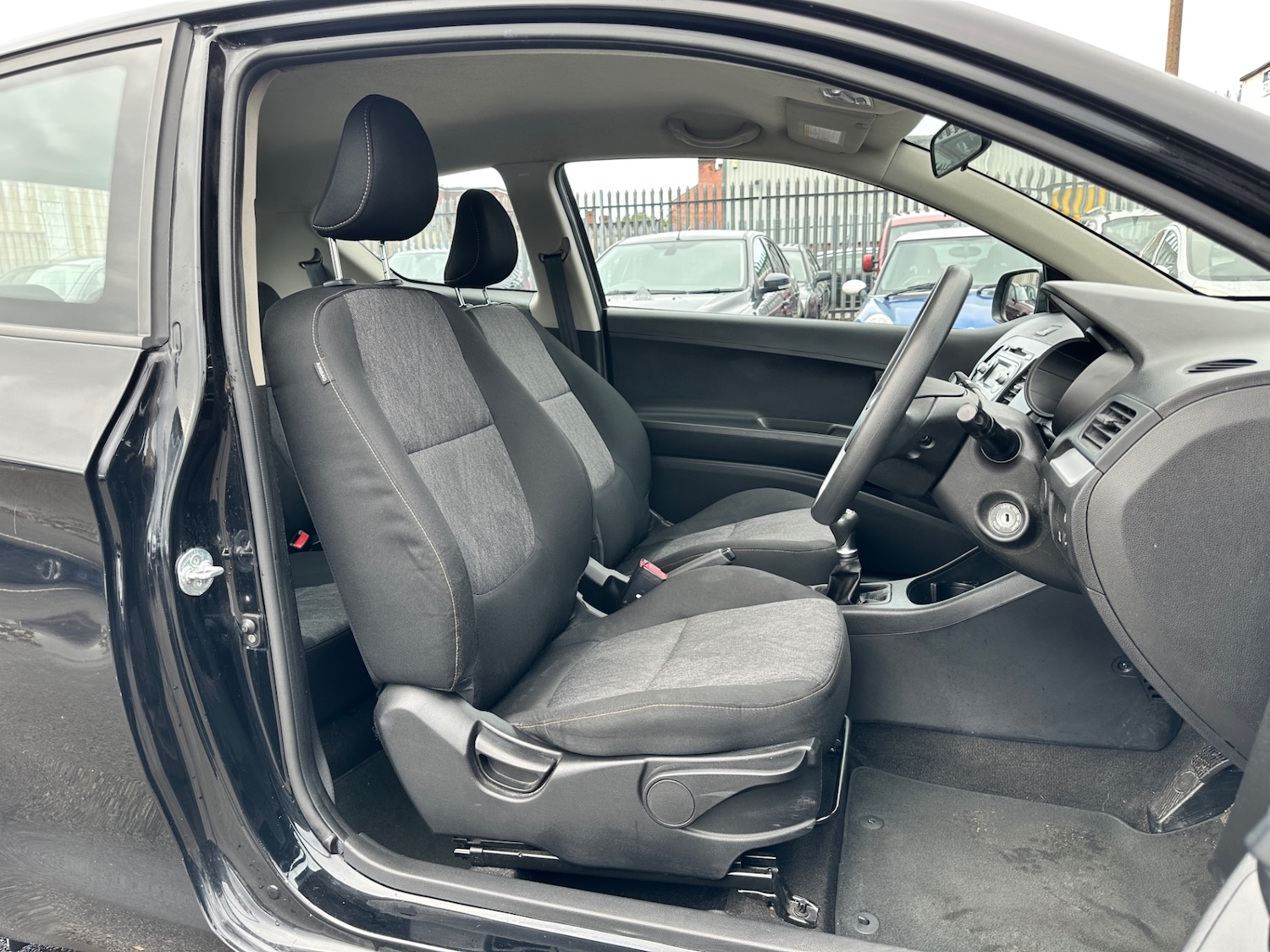 Used Kia Picanto 2013 for sale - 76834651: Photo 13