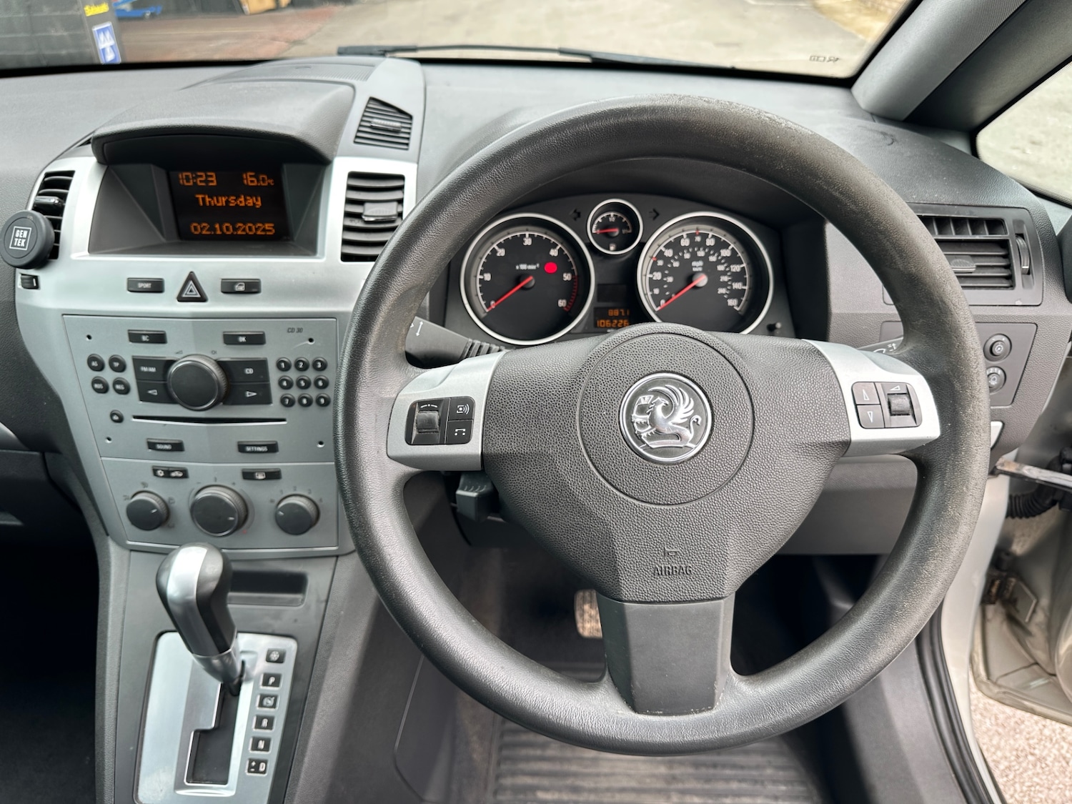 Used Vauxhall Zafira 2009 for sale - 76832470: Photo 11