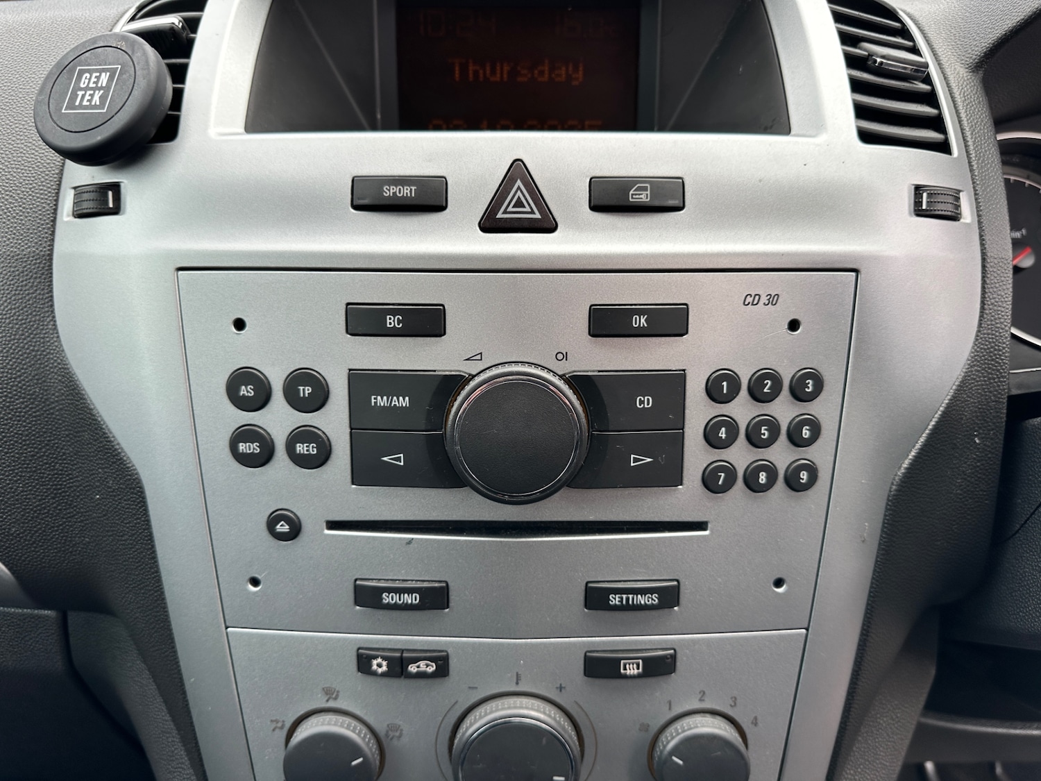 Used Vauxhall Zafira 2009 for sale - 76832470: Photo 12