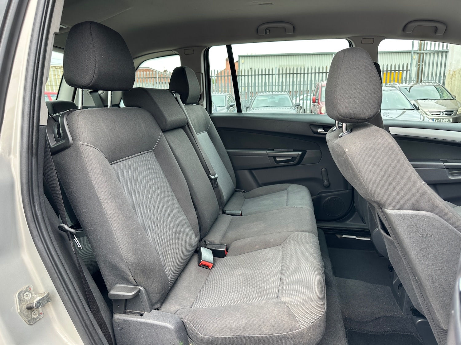 Used Vauxhall Zafira 2009 for sale - 76832470: Photo 15