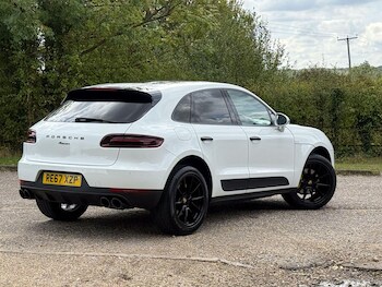 Used Porsche Macan 2017 for sale - 75905387: Photo