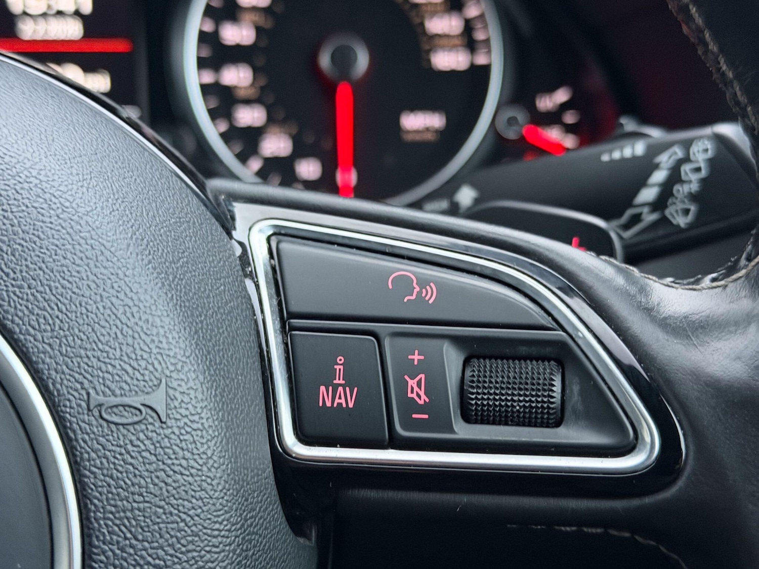 Used Audi Q5 2015 for sale - 77425507: Photo 29