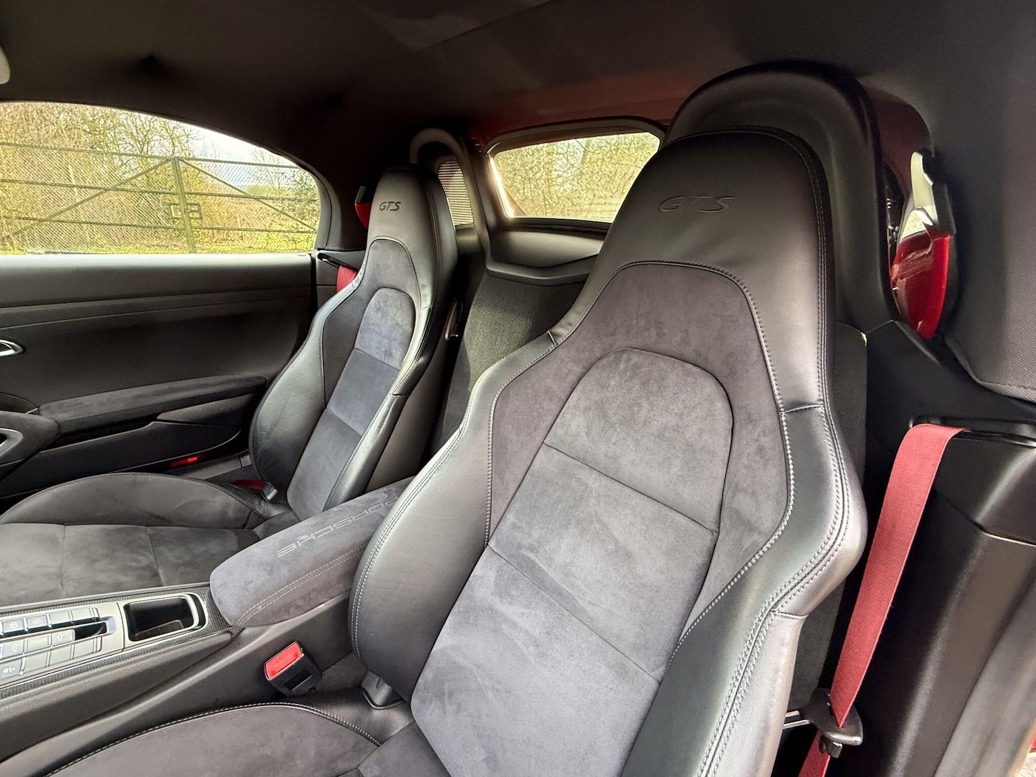 Used Porsche 718 Boxster 2018 for sale - 77468344: Photo 13