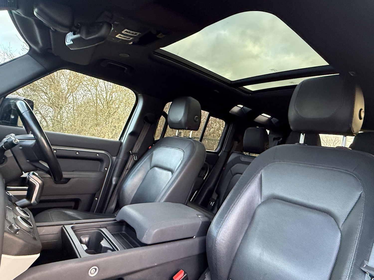 Used Land Rover Defender 110 2022 for sale - 77120701: Photo 13