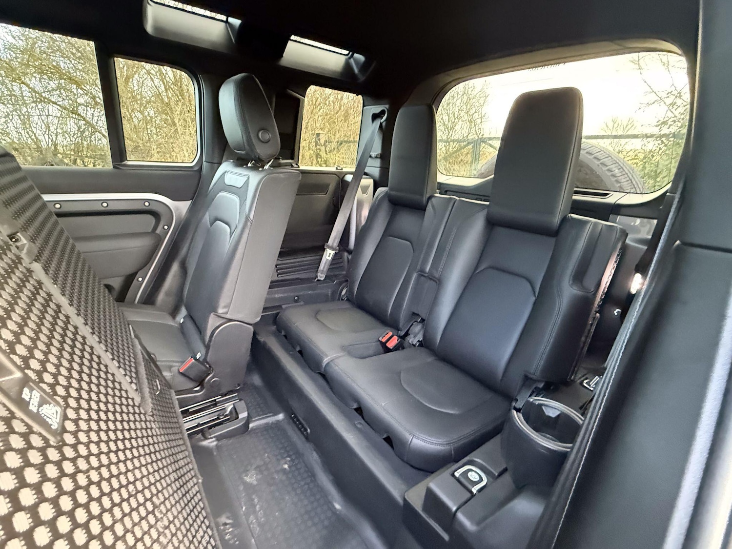 Used Land Rover Defender 110 2022 for sale - 77120701: Photo 17