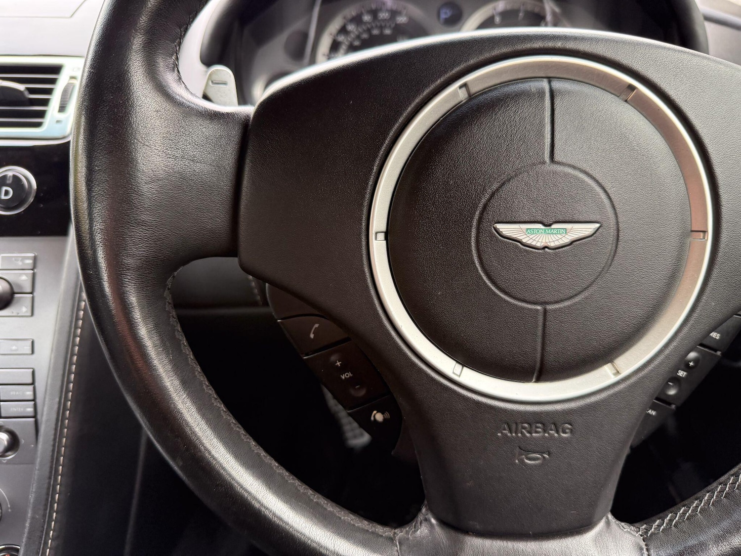 Used Aston Martin DB9 2007 for sale - 76307191: Photo 16