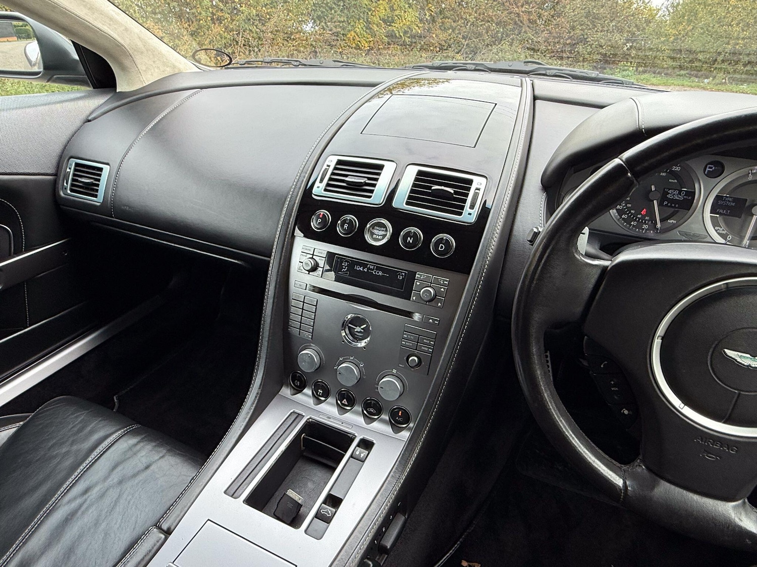 Used Aston Martin DB9 2007 for sale - 76307191: Photo 6
