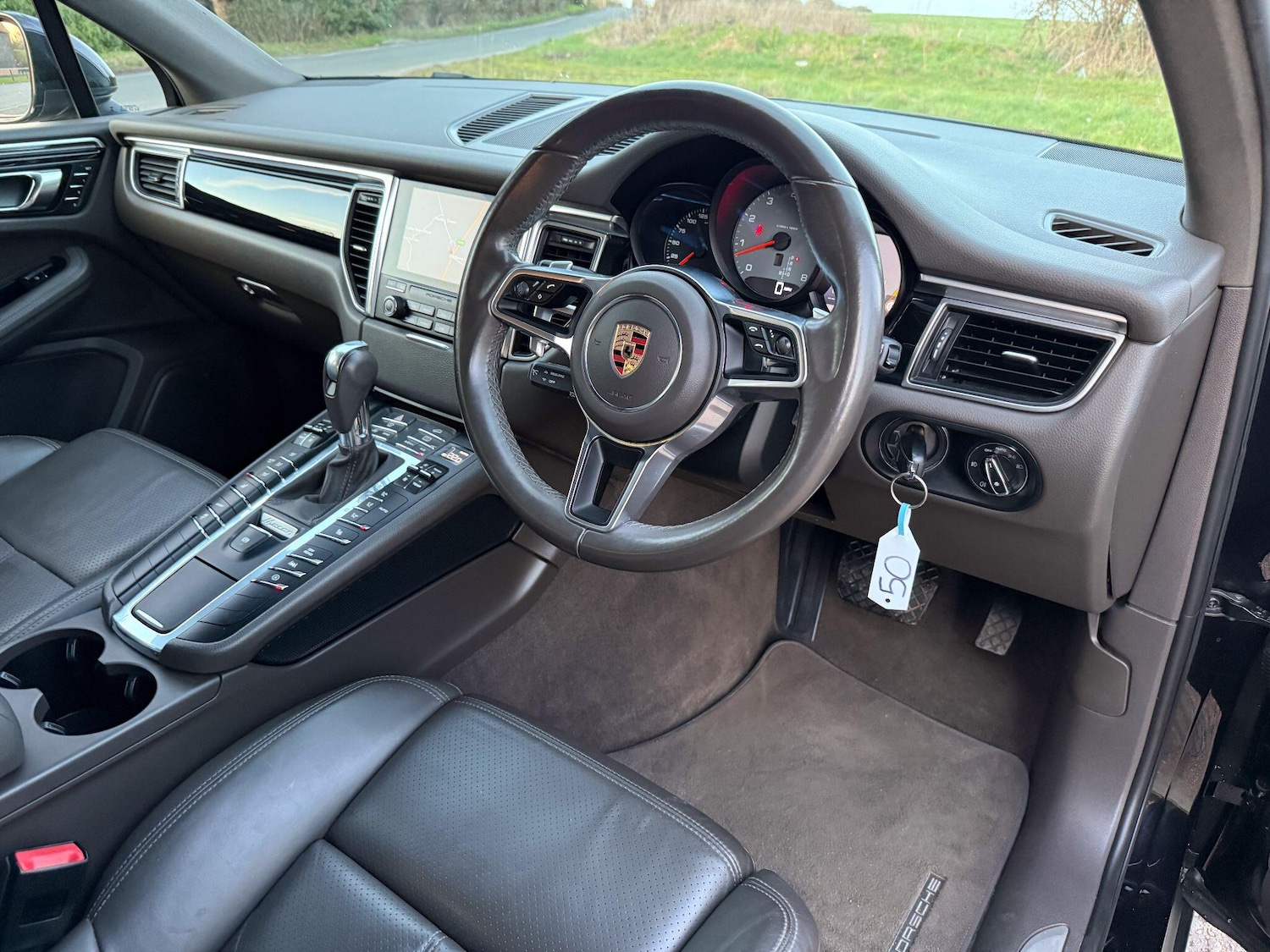 Used Porsche Macan 2016 for sale - 77658868: Photo 15