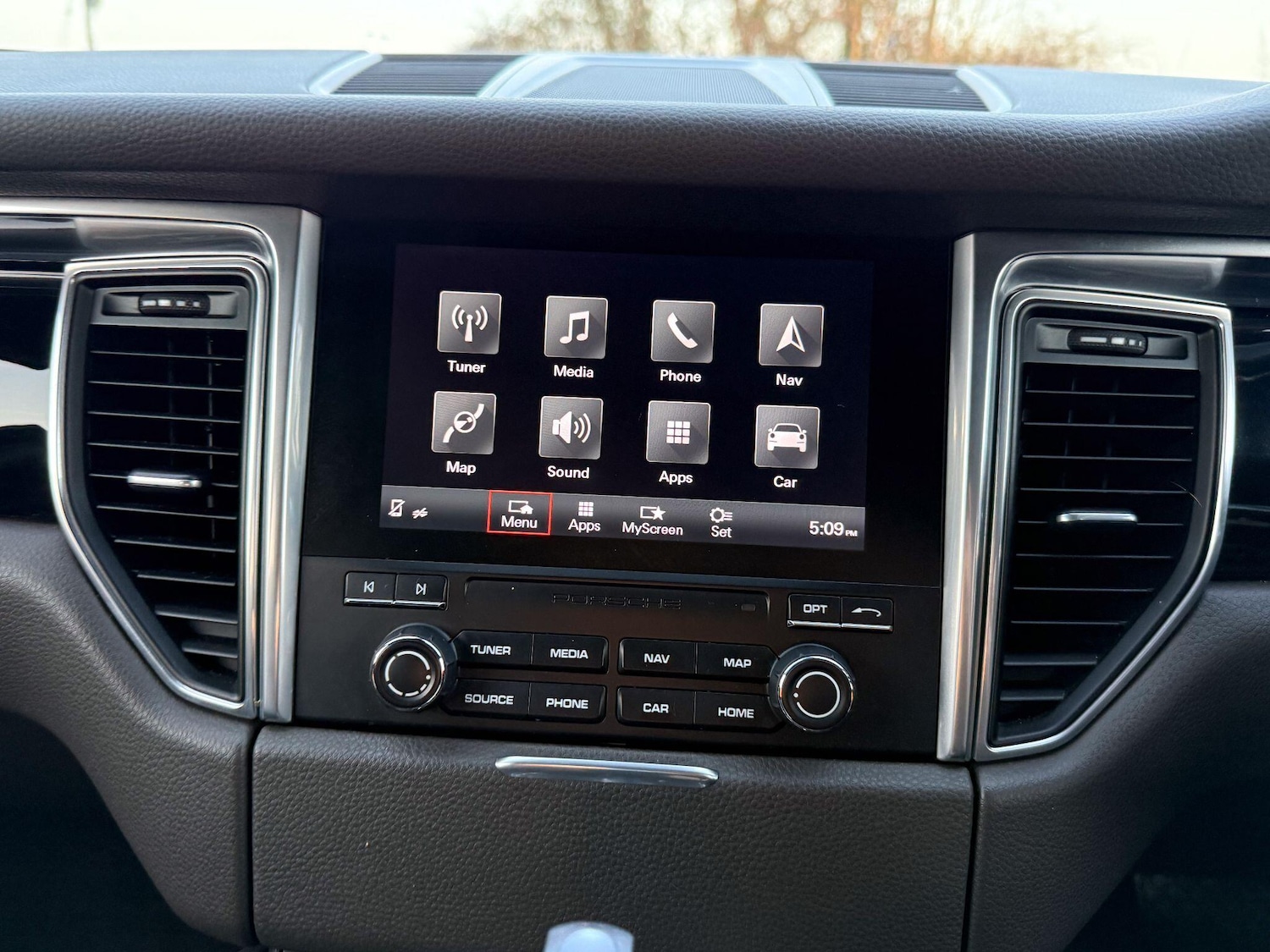 Used Porsche Macan 2016 for sale - 77658868: Photo 18