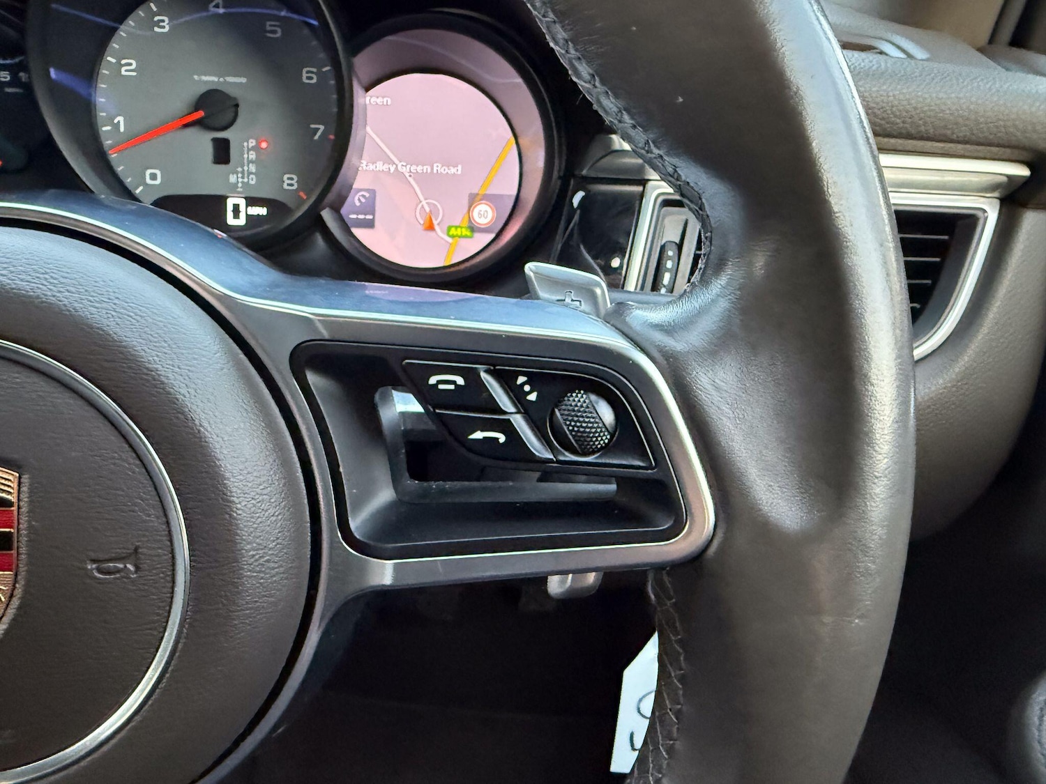 Used Porsche Macan 2016 for sale - 77658868: Photo 29