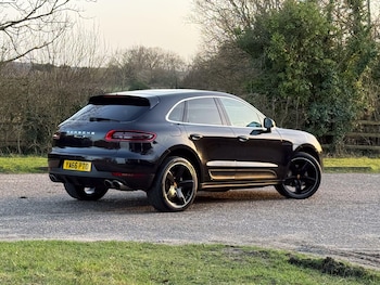 Used Porsche Macan 2016 for sale - 77658868: Photo