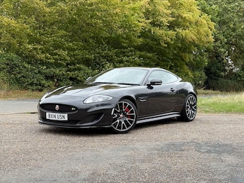(14) - 5.0 V8 Dynamic R Auto Euro 5 2dr