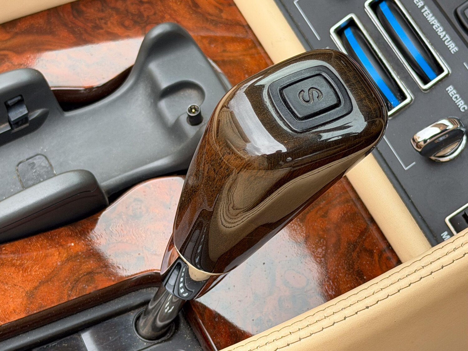 Used Bentley Azure for sale - 78115922: Photo 20