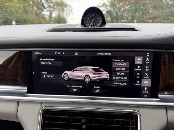 Used Porsche Panamera 2018 for sale - 76012275: Photo 22