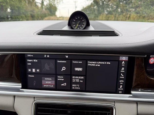 Used Porsche Panamera 2018 for sale - 76012275: Photo 29