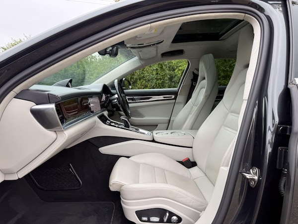 Used Porsche Panamera 2018 for sale - 76012275: Photo 3