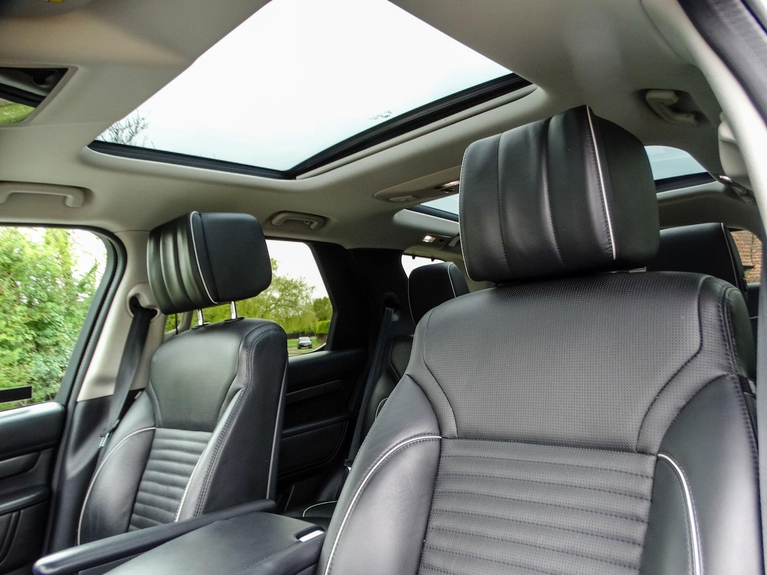 Used Land Rover Discovery 2020 for sale - 78185114: Photo 14