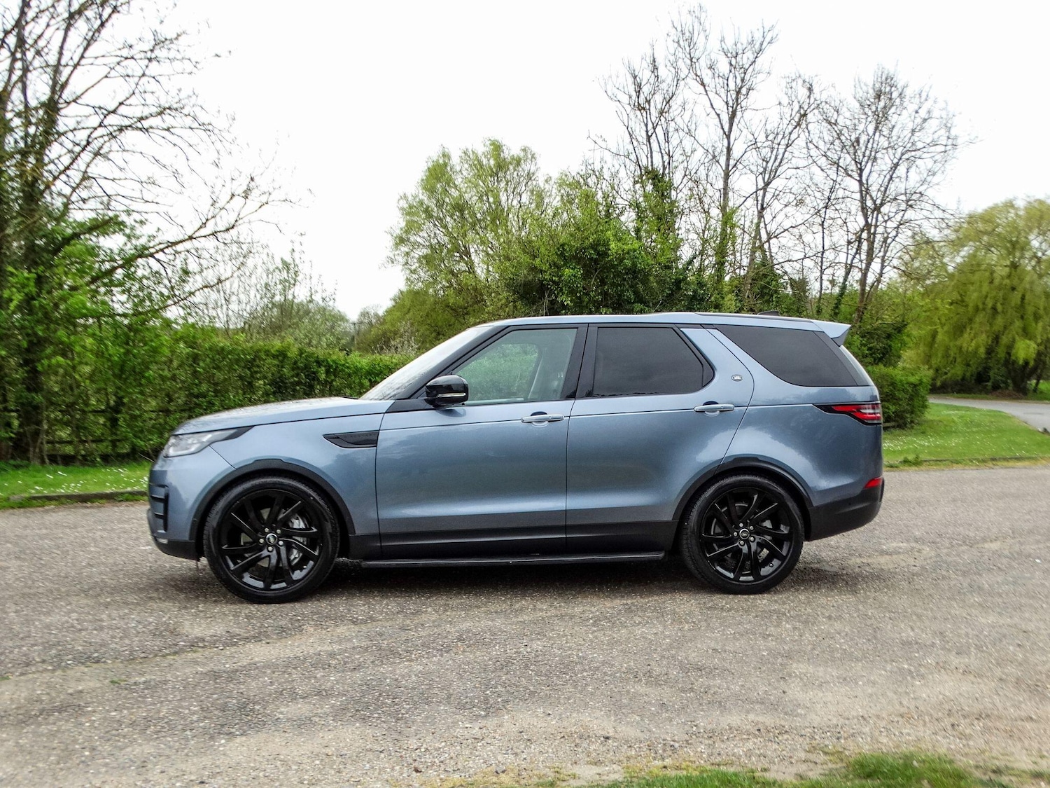 Used Land Rover Discovery 2020 for sale - 78185114: Photo 2