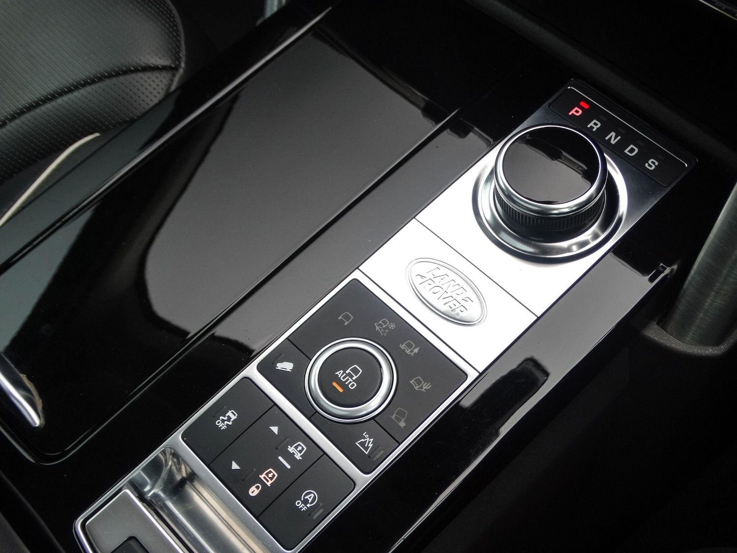 Used Land Rover Discovery 2020 for sale - 78185114: Photo 43