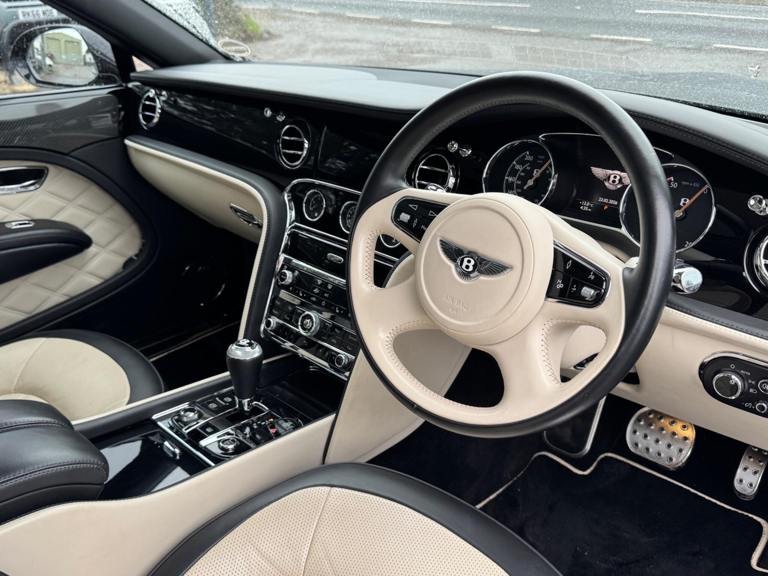 Used Bentley Mulsanne 2015 for sale - 77412363: Photo 3