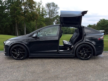 Used Tesla Model X 2017 for sale - 77537428: Photo