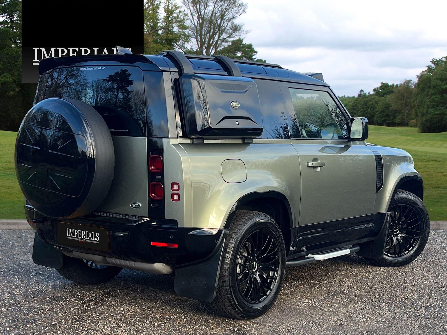 Used Land Rover Defender 90 2023 for sale - 76701068: Photo 4