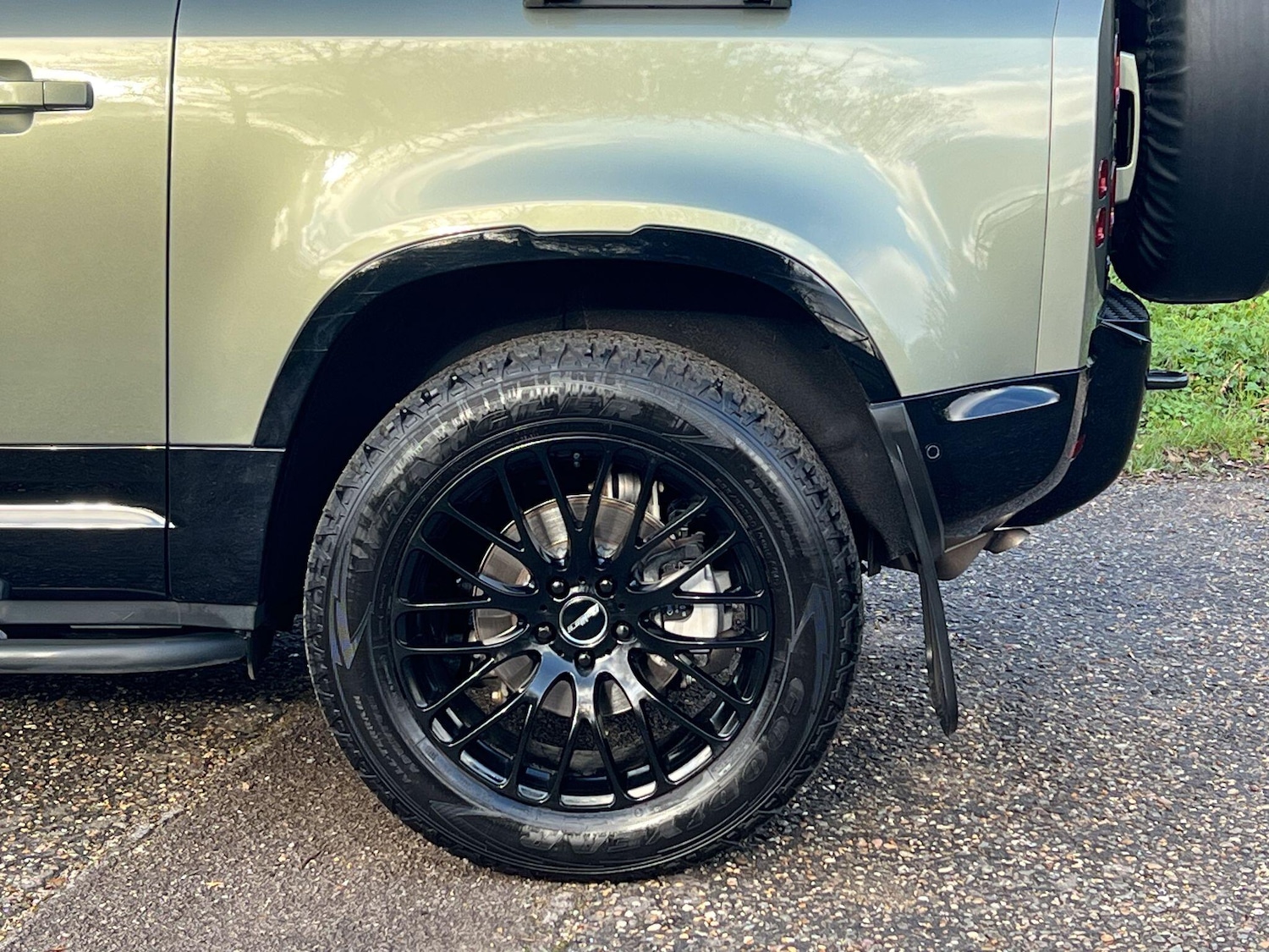 Used Land Rover Defender 90 2023 for sale - 76701068: Photo 50