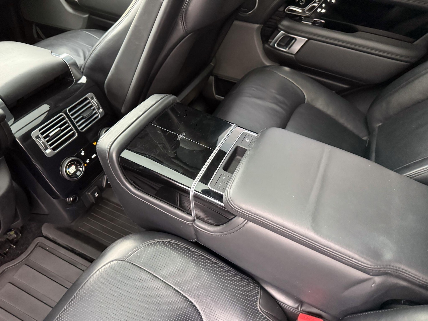 Used Land Rover Range Rover 2018 for sale - 76549309: Photo 15