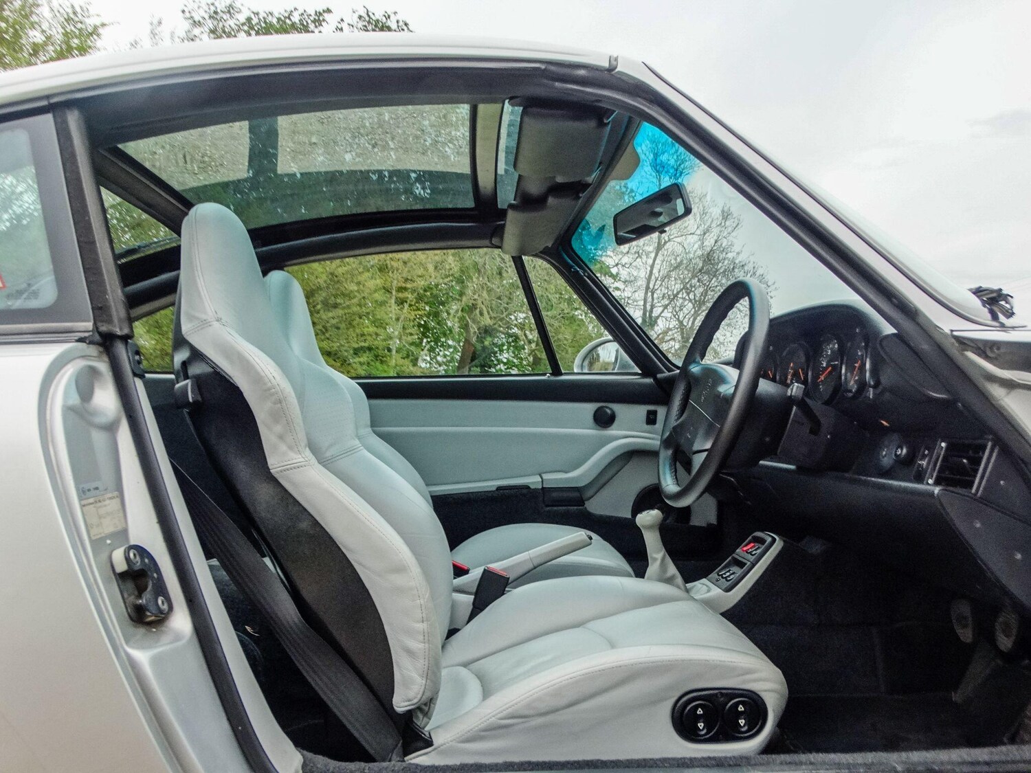 Used Porsche 911 for sale - 78204285: Photo 30