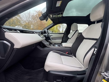 Used Land Rover Range Rover Velar 2017 for sale - 76398184: Photo