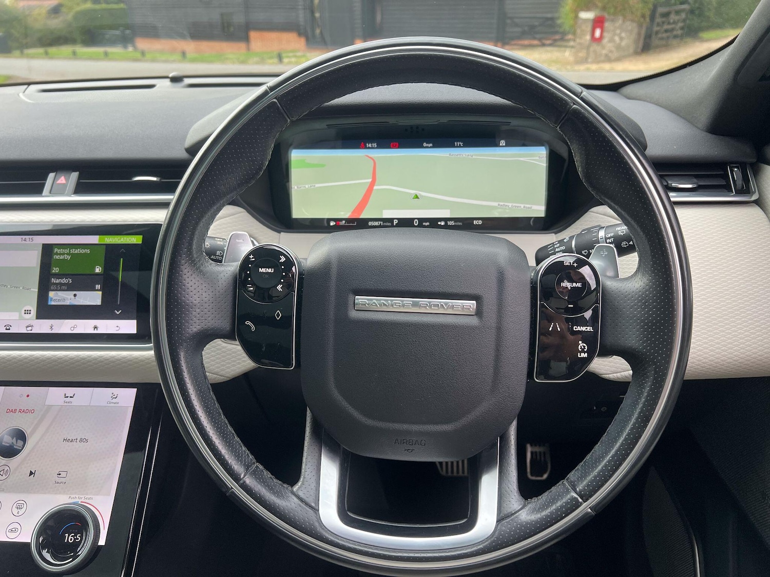 Used Land Rover Range Rover Velar 2017 for sale - 76398184: Photo 7