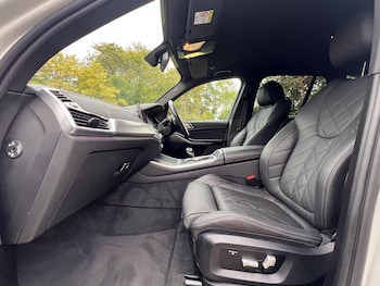 Used BMW X5 2023 for sale - 76000998: Photo 3