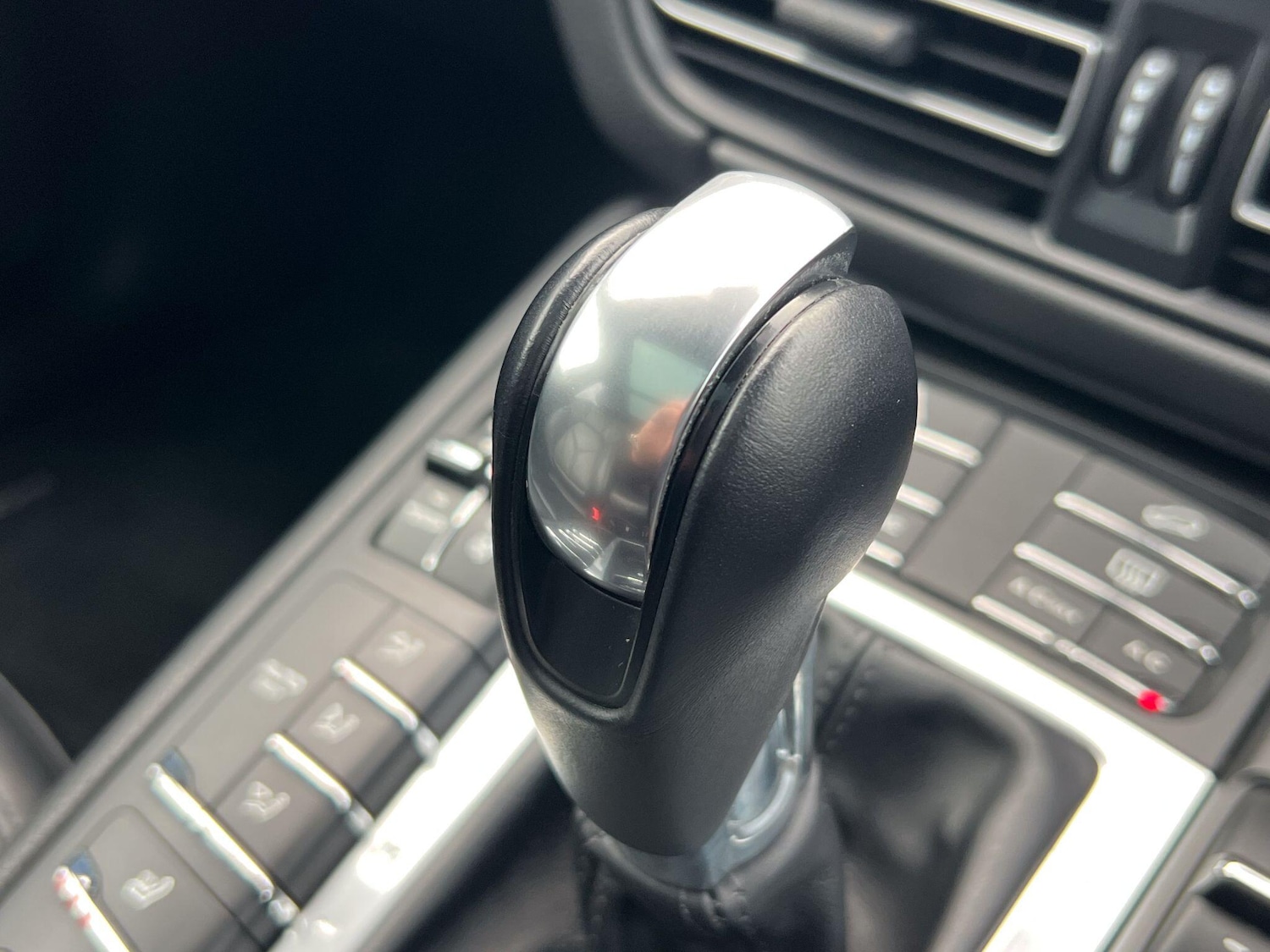 Used Porsche Macan for sale - 77291263: Photo 35