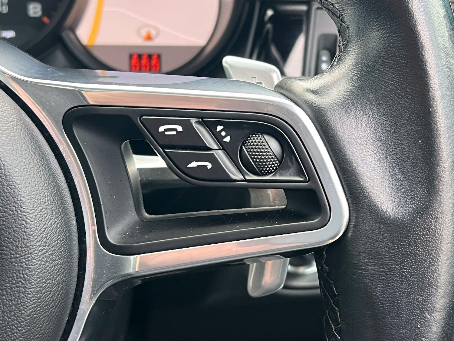 Used Porsche Macan for sale - 77291263: Photo 38