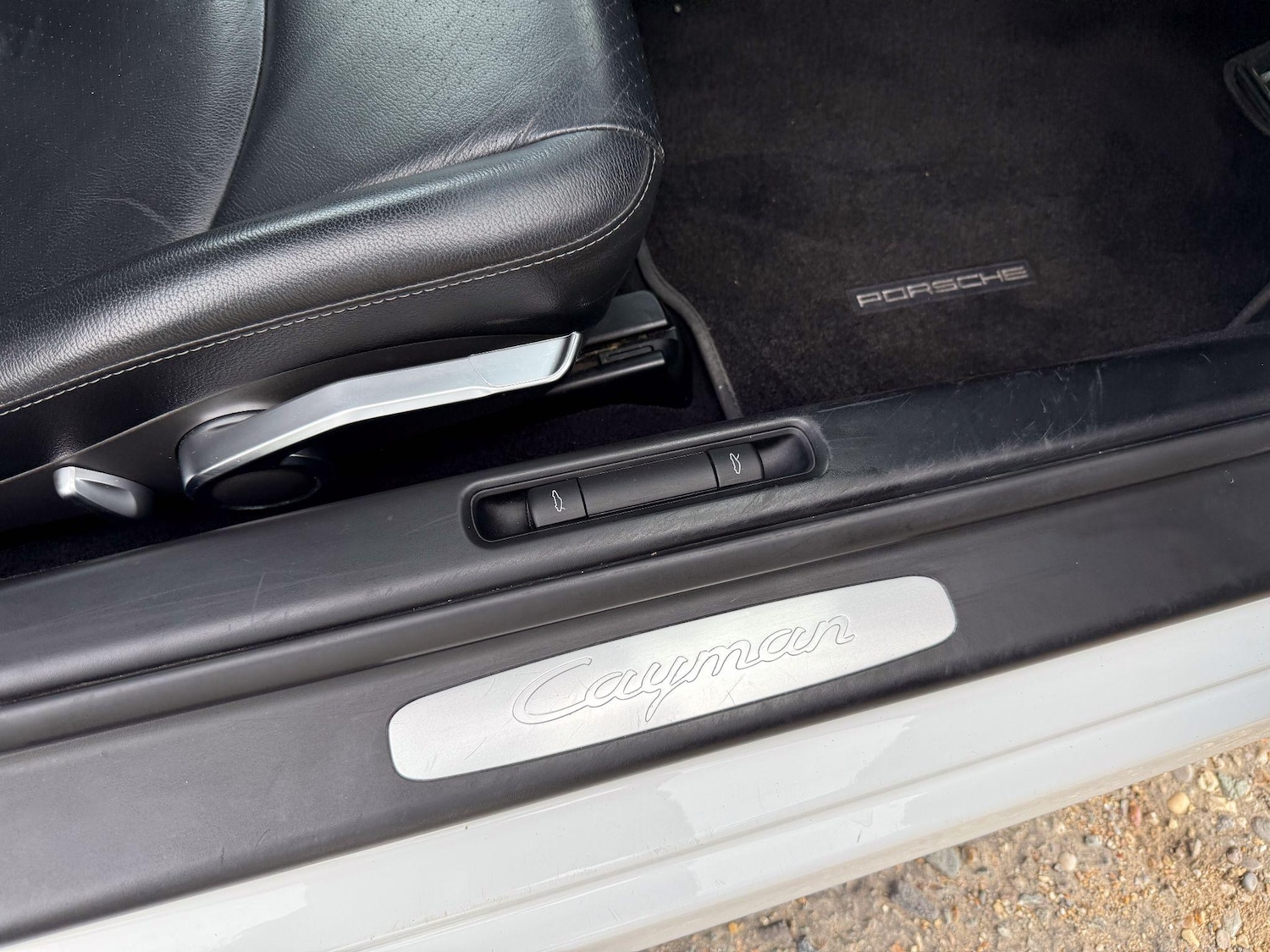 Used Porsche Cayman 2011 for sale - 76562499: Photo 10