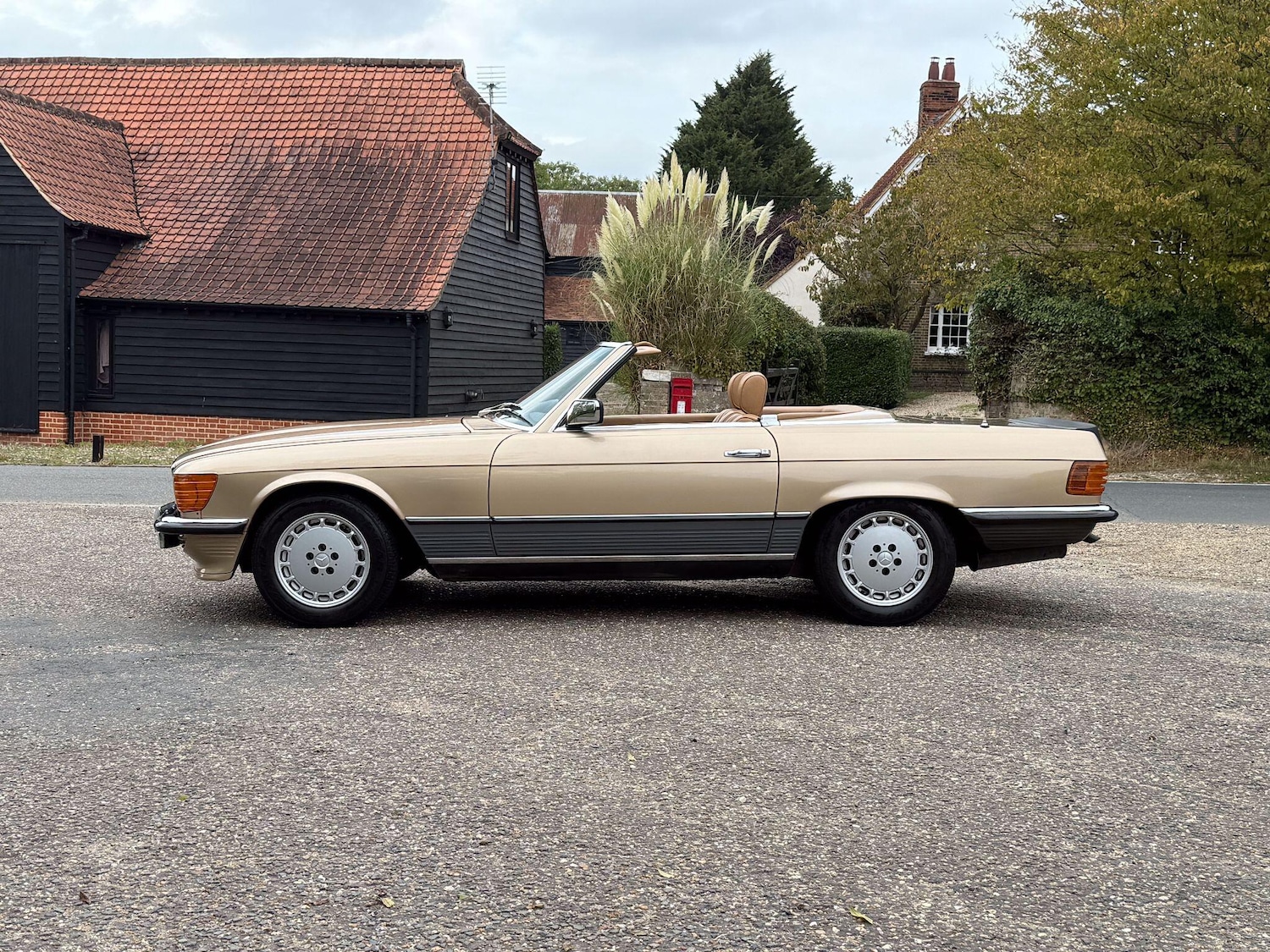 Used Mercedes-Benz 500 for sale - 76152428: Photo 2