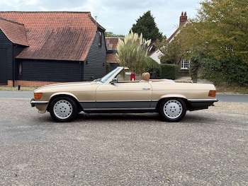 Used Mercedes-Benz 500 1984 for sale - 76152428: Photo