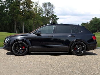 Used Bentley Bentayga 2017 for sale - 76424425: Photo