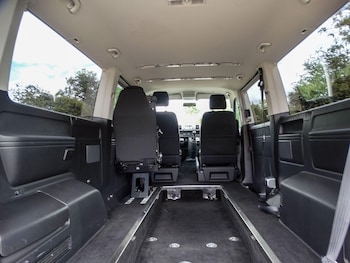 Used Volkswagen Transporter Shuttle 2017 for sale - 79093423: Photo