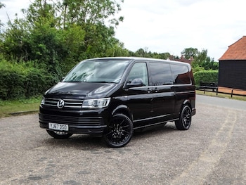 Used Volkswagen Transporter Shuttle 2017 for sale - 79093423: Photo