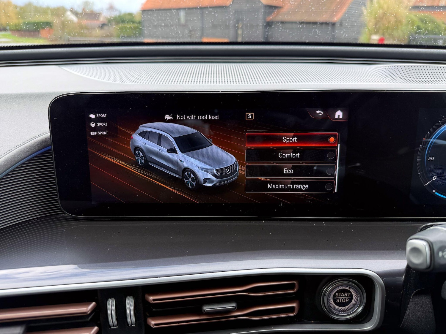 Used Mercedes-Benz EQC 2022 for sale - 77510045: Photo 27