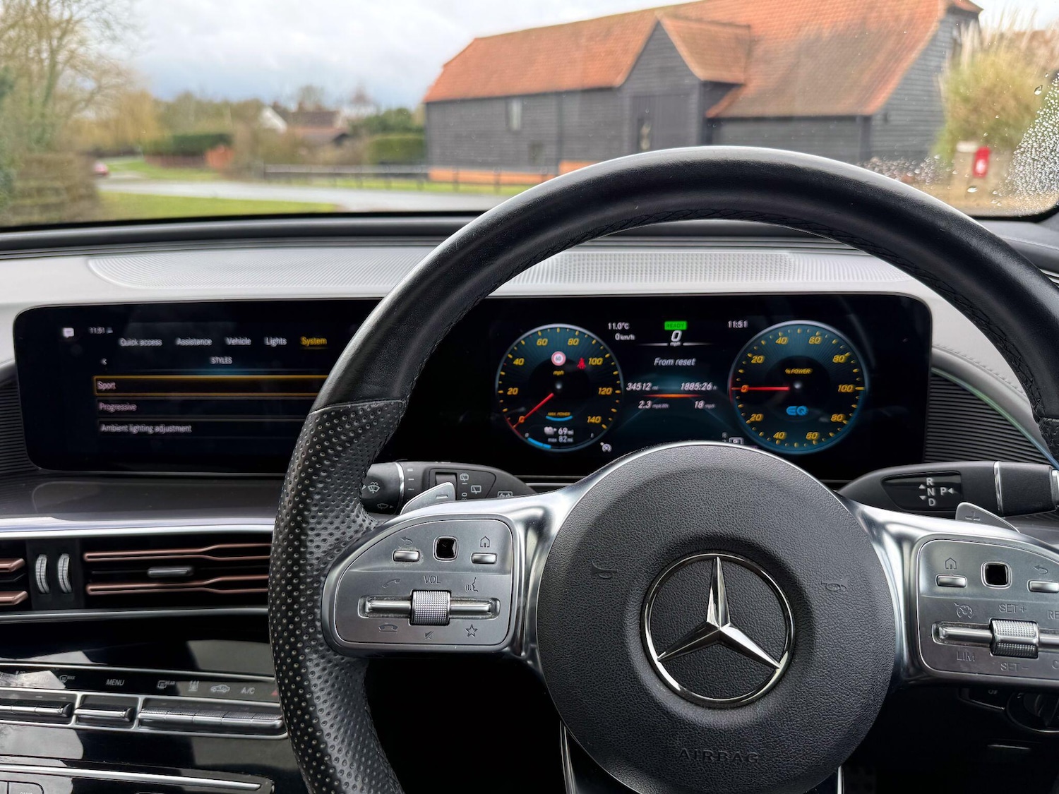 Used Mercedes-Benz EQC 2022 for sale - 77510045: Photo 9