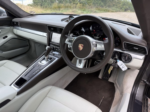 Used Porsche 911 2013 for sale - 75669972: Photo 14