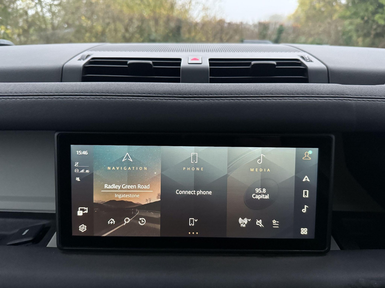 Used Land Rover Defender 2021 for sale - 77039925: Photo 16