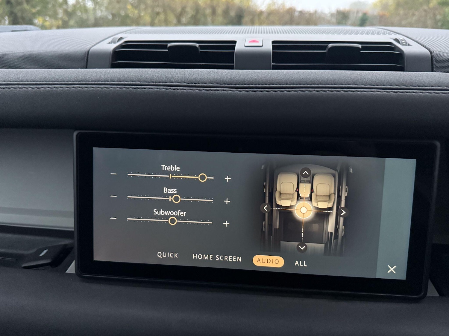 Used Land Rover Defender 2021 for sale - 77039925: Photo 18