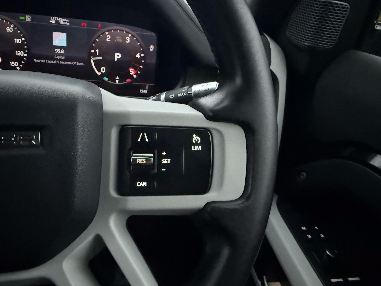 Used Land Rover Defender 2021 for sale - 77039925: Photo 21