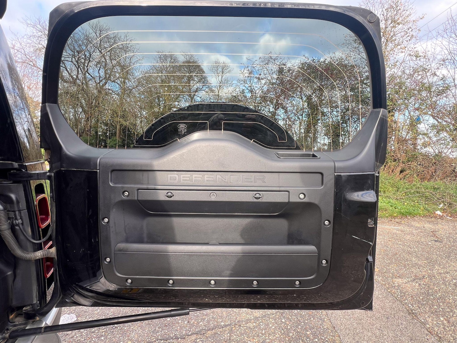 Used Land Rover Defender 2021 for sale - 77039925: Photo 24