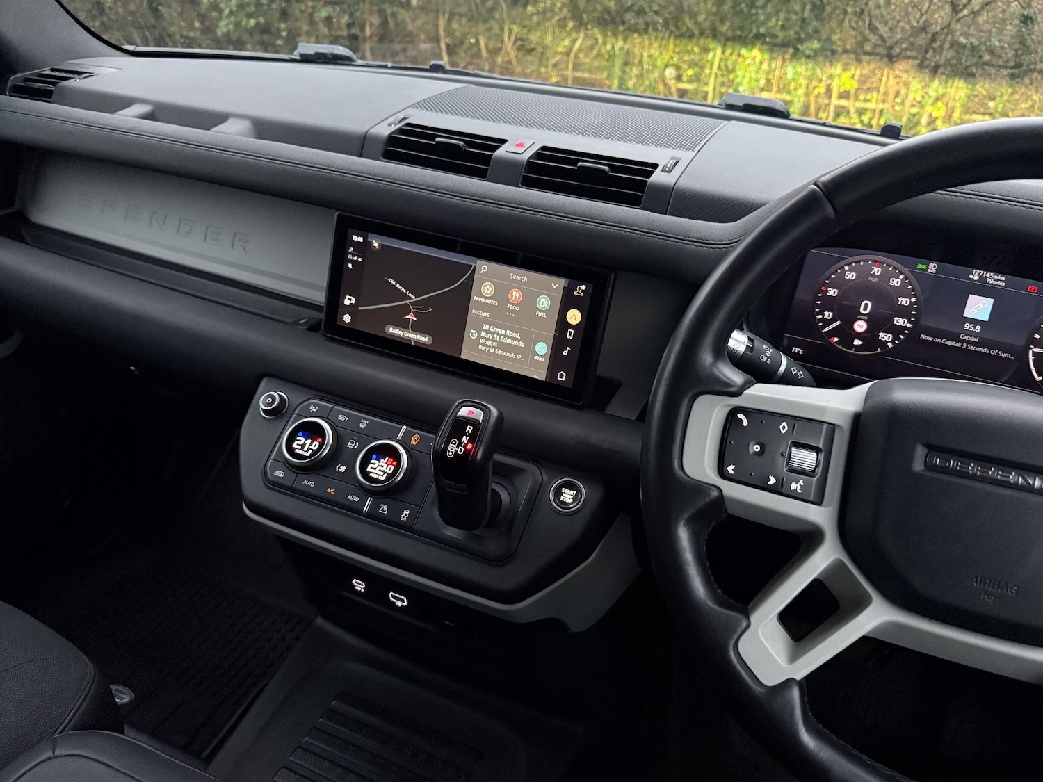 Used Land Rover Defender 2021 for sale - 77039925: Photo 6