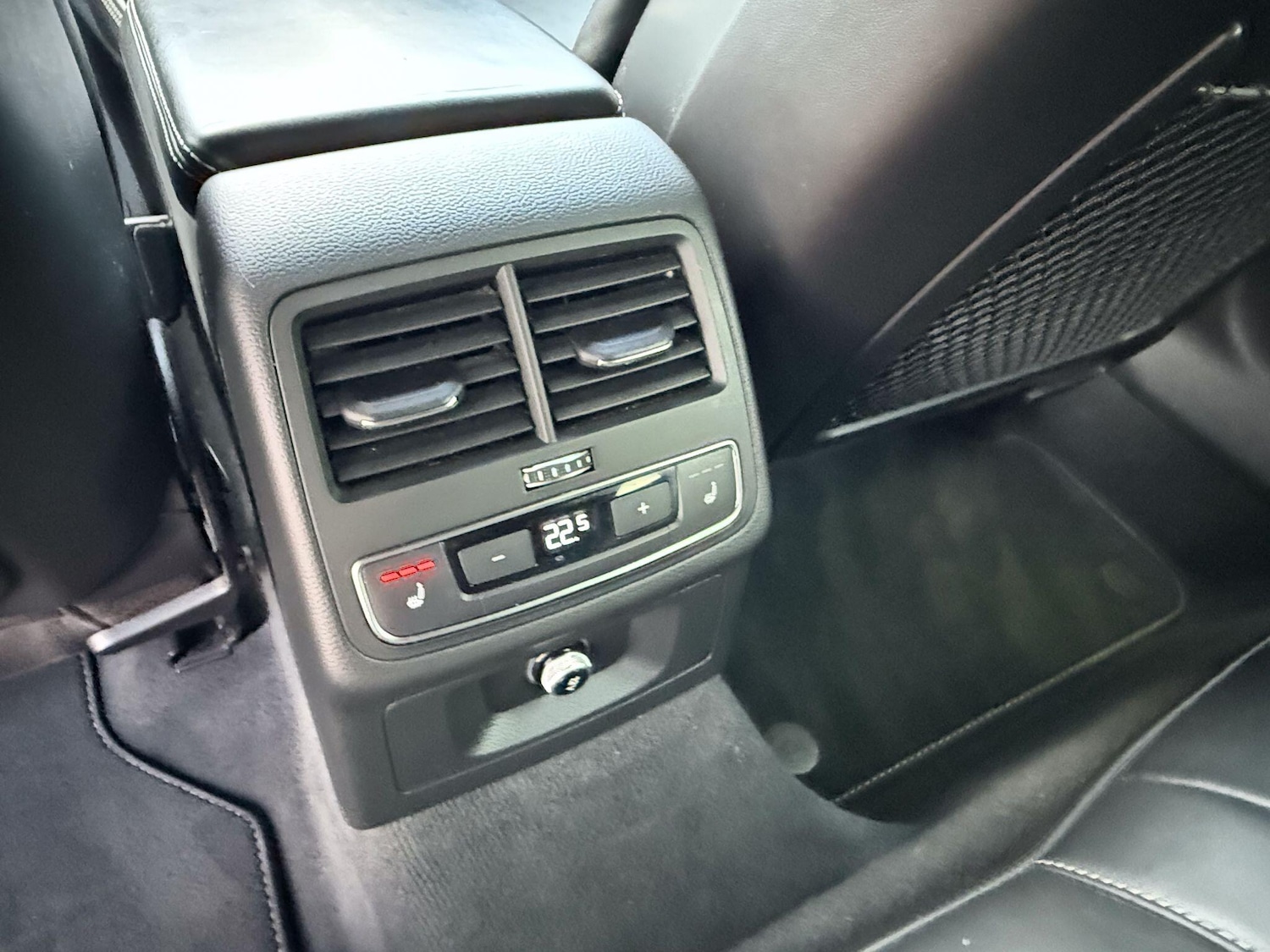 Used Audi RS4 Avant 2018 for sale - 77040926: Photo 15